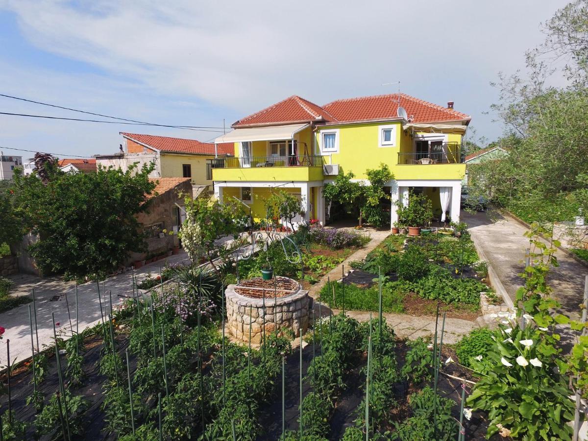 Senkini Dvori Appartement Sutomiscica